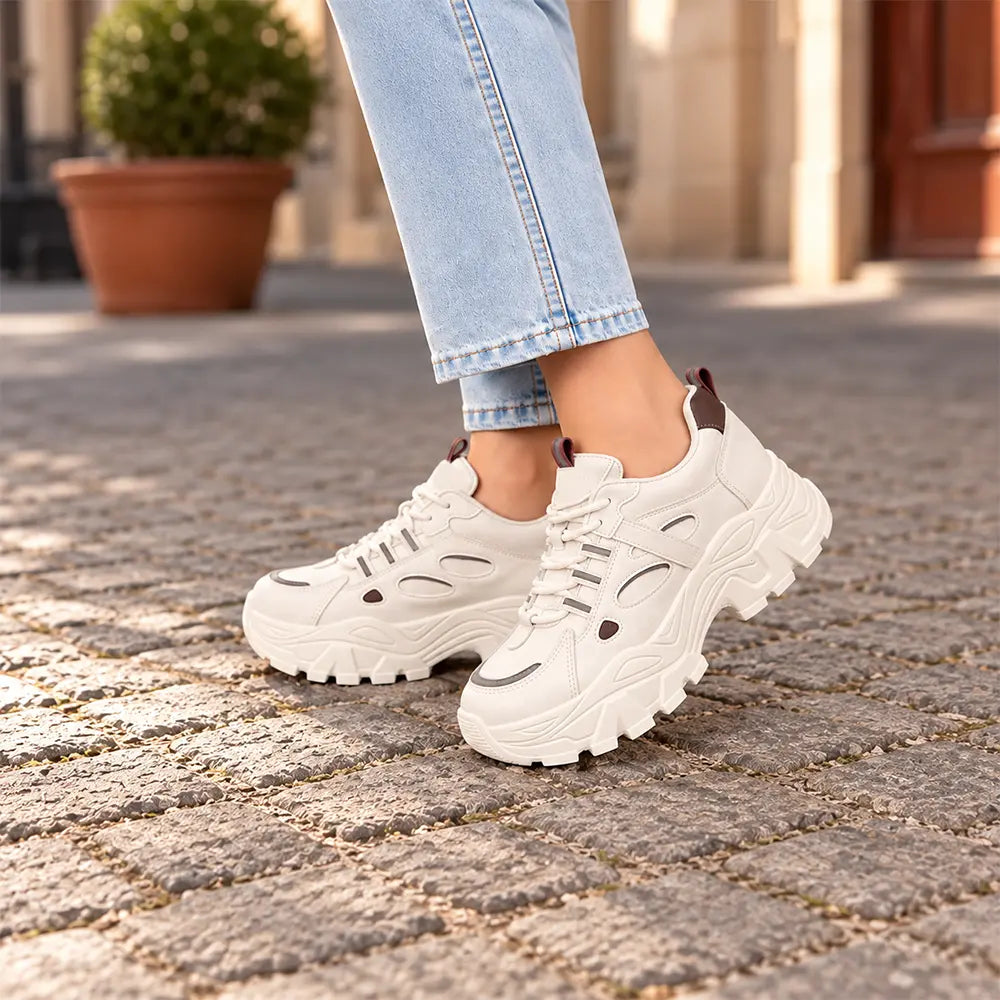 Buty na platformie z ukrytym podwyższeniem dla kobiet – nowość na jesień 2026, uniwersalne sneakersy na grubej podeszwie, idealne dla niskich kobiet