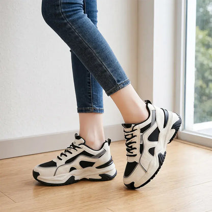 【35-40】Damskie buty casualowe z podwyższeniem i grubą podeszwą – oddychające, wygodne, sportowe