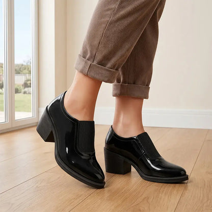 💕【Rozmiary 36–43】Stylowe, błyszczące damskie buty na słupku — Elegancki słupek; stabilne i wygodne podczas chodzenia.