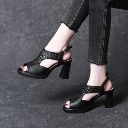 【35-40】👡2026 nowe letnie sandały, płaski obcas, odkryte palce, gruba podeszwa i płaski obcas, w kształcie ryby (wysokość obcasa 5/7 cm)