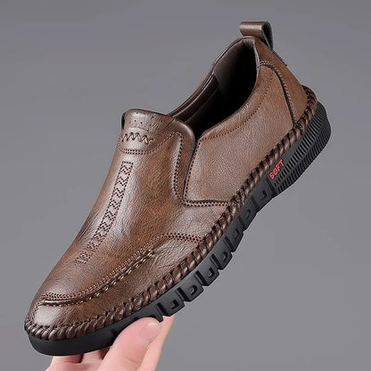 【39-44】Eleganckie nowe męskie obuwie codzienne ze skóry, z miękką podeszwą i antypoślizgowym spodem