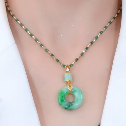 🔥2025 GRAN VENTA 🎁 Elegante collar con cierre de jade Hetian – Atrae armonía, felicidad y paz