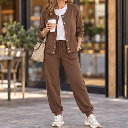💃【Μπλούζα + Παντελόνι】🧥🌙 Άνετο και κομψό, προσφέρει εξαιρετική άνεση – ένα σετ με μπλούζα και ζακέτα για καθημερινές εμφανίσεις είναι τώρα διαθέσιμο!