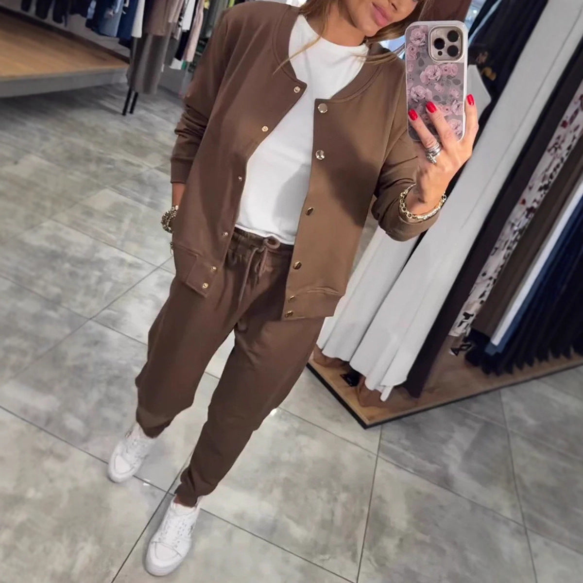 💃【Μπλούζα + Παντελόνι】🧥🌙 Άνετο και κομψό, προσφέρει εξαιρετική άνεση – ένα σετ με μπλούζα και ζακέτα για καθημερινές εμφανίσεις είναι τώρα διαθέσιμο!