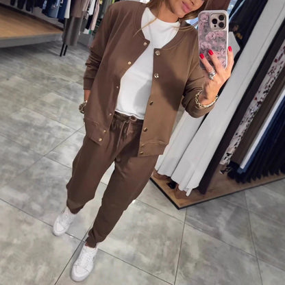 💃【Μπλούζα + Παντελόνι】🧥🌙 Άνετο και κομψό, προσφέρει εξαιρετική άνεση – ένα σετ με μπλούζα και ζακέτα για καθημερινές εμφανίσεις είναι τώρα διαθέσιμο!