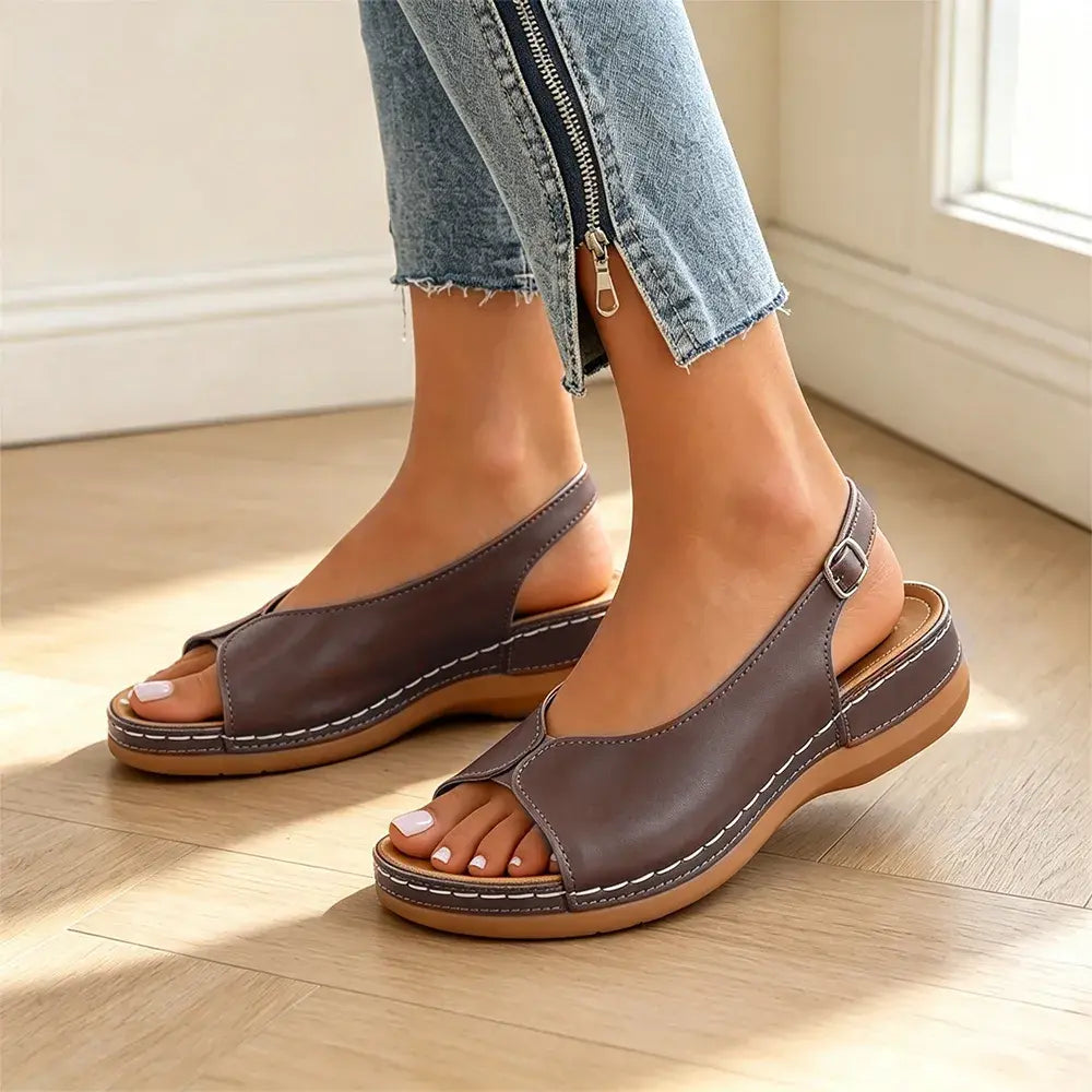 👡 Sandały rzymskie z najwyższej jakości skóry bydlęcej – gruba, anatomiczna podeszwa, szybkie zapięcie na rzep i duże rozmiary 36-43! ☀️✨