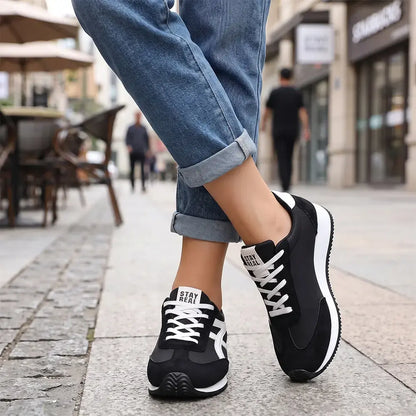 【36-42】Damskie buty sportowe w stylu retro – wielokolorowe, niskie, z okrągłym noskiem, na sznurówki, w dużych rozmiarach