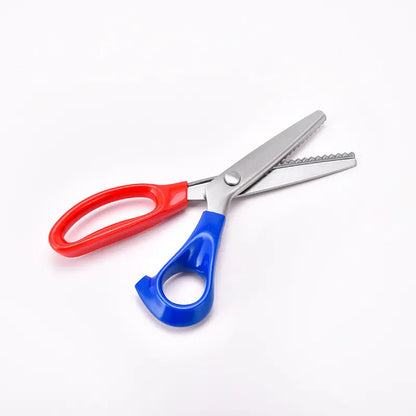 Ψαλίδι για ράψιμο και δαντέλες DIY ，Ακριβές και εύκολο κόψιμο ανά πάσα στιγμή, βοηθώντας σας να δημιουργήσετε τα δικά σας αριστουργήματα