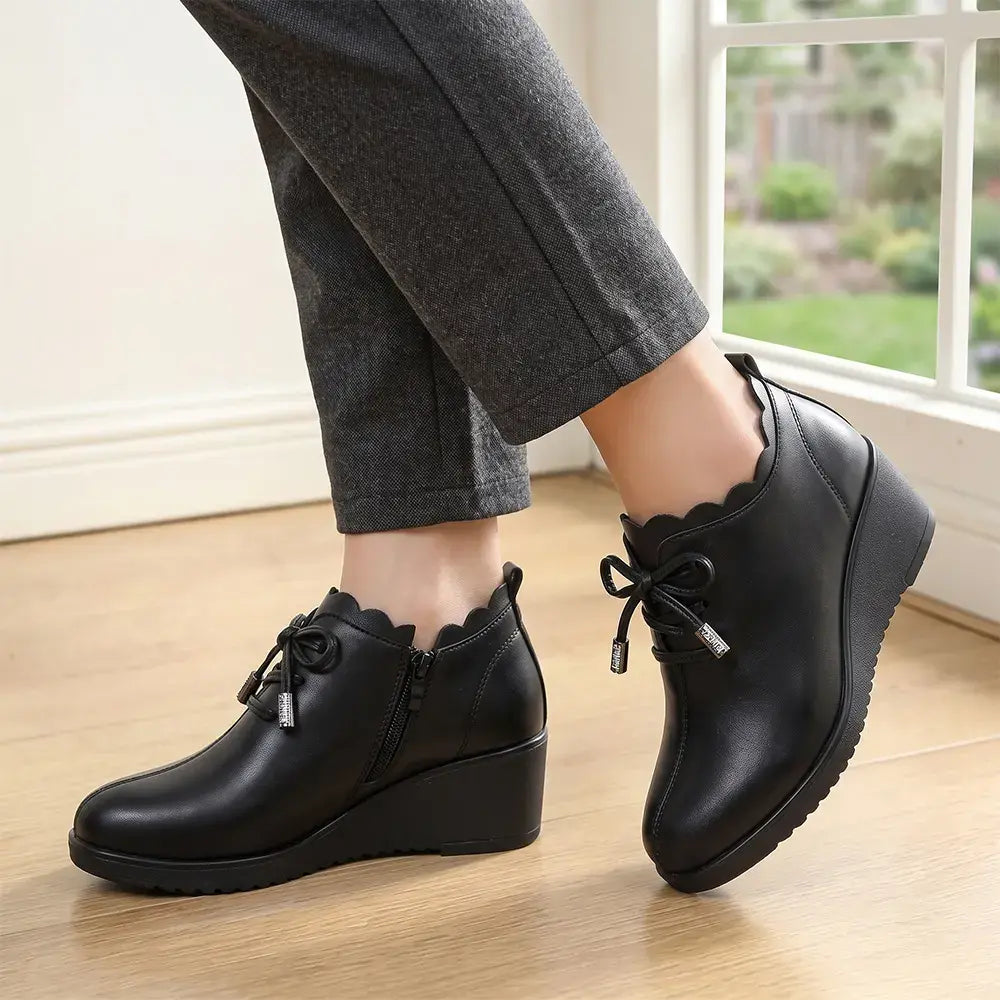 【35-41】Damskie buty na koturnie ze spiczastym noskiem – miękkie, stylowe, ocieplone, uniwersalne, idealne do pracy