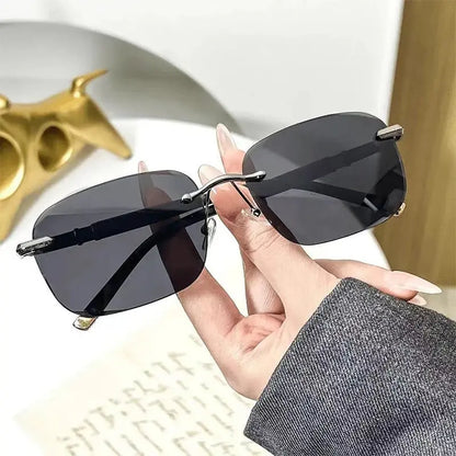 🕶️✨ Πολωτικά γυαλιά ηλίου – Καθαρή όραση, μέγιστη προστασία και μοντέρνο στυλ【🎁 Περιλαμβάνει δερμάτινη θήκη γυαλιών + πανί καθαρισμού — πρακτική και κομψή】
