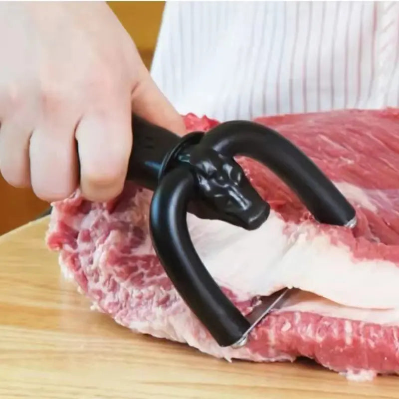 🥳50% zniżki🥩🔪 Ręczny odtłuszczacz do mięsa i wieprzowiny: Uchwyt w kształcie litery U usuwa tłuszcz powierzchniowy, minimalizując marnowanie chudego mięsa. Ostrza ze stali nierdzewnej i ergonomiczny uchwyt. 🧑‍🍳✨