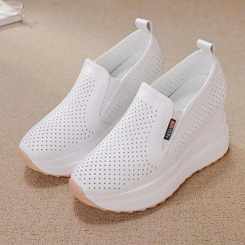 【34-39】🔥Nowe buty damskie, lekkie, na platformie, na wygodnym białym koturnie, przewiewne, modne
