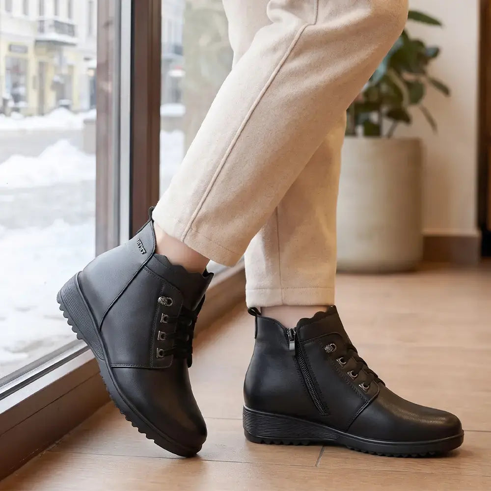 【35-40】Nowe damskie buty na koturnie z ociepleniem – z okrągłym noskiem, wygodne, antypoślizgowe, krótkie botki, dla mam