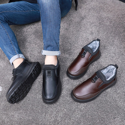 💥👞【39-44】Nove muške zimske čizme od baršuna s debelim pamukom – Topla i udobna obuća za zimu, izuzetna kvaliteta, protivklizna i vodootporna, savršene za hladne dane