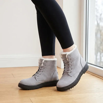 ✨【36-44】Ocieplane polarem, pogrubione zimowe buty typu Martens--Pogrubiona pluszowa podszewka zatrzymująca ciepło jesienią i zimą.