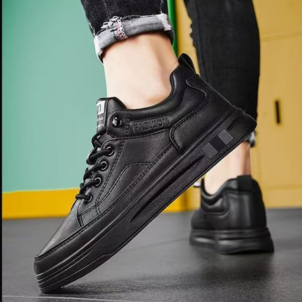 😎👍【39-44】Нови мъжки водоустойчиви ежедневни обувки от памук и кадифе за есен и зима 2025.